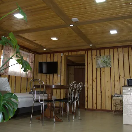 Pid Goroyu Lazeshchyna